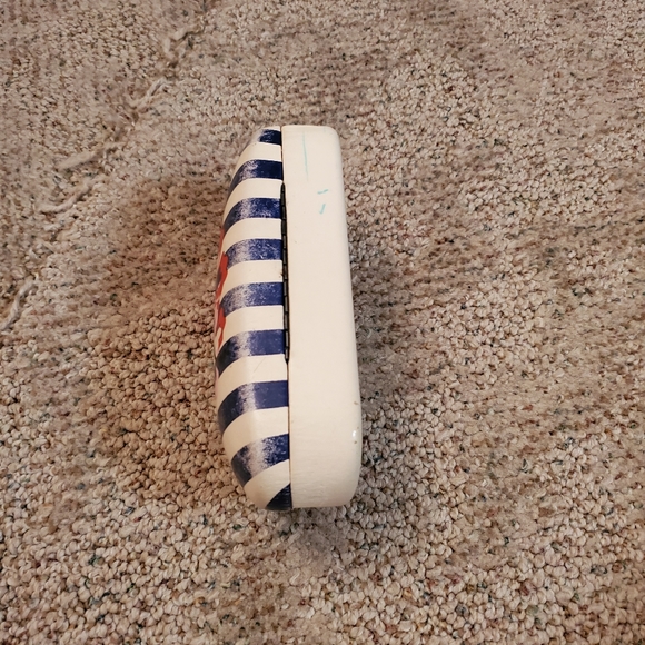 Hard shell eyeglass case (glasses NOT included) - Picture 5 of 8